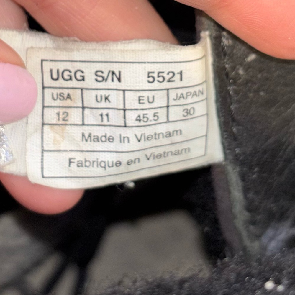 UGG Men’s Butte Boots - Picture 8 of 9
